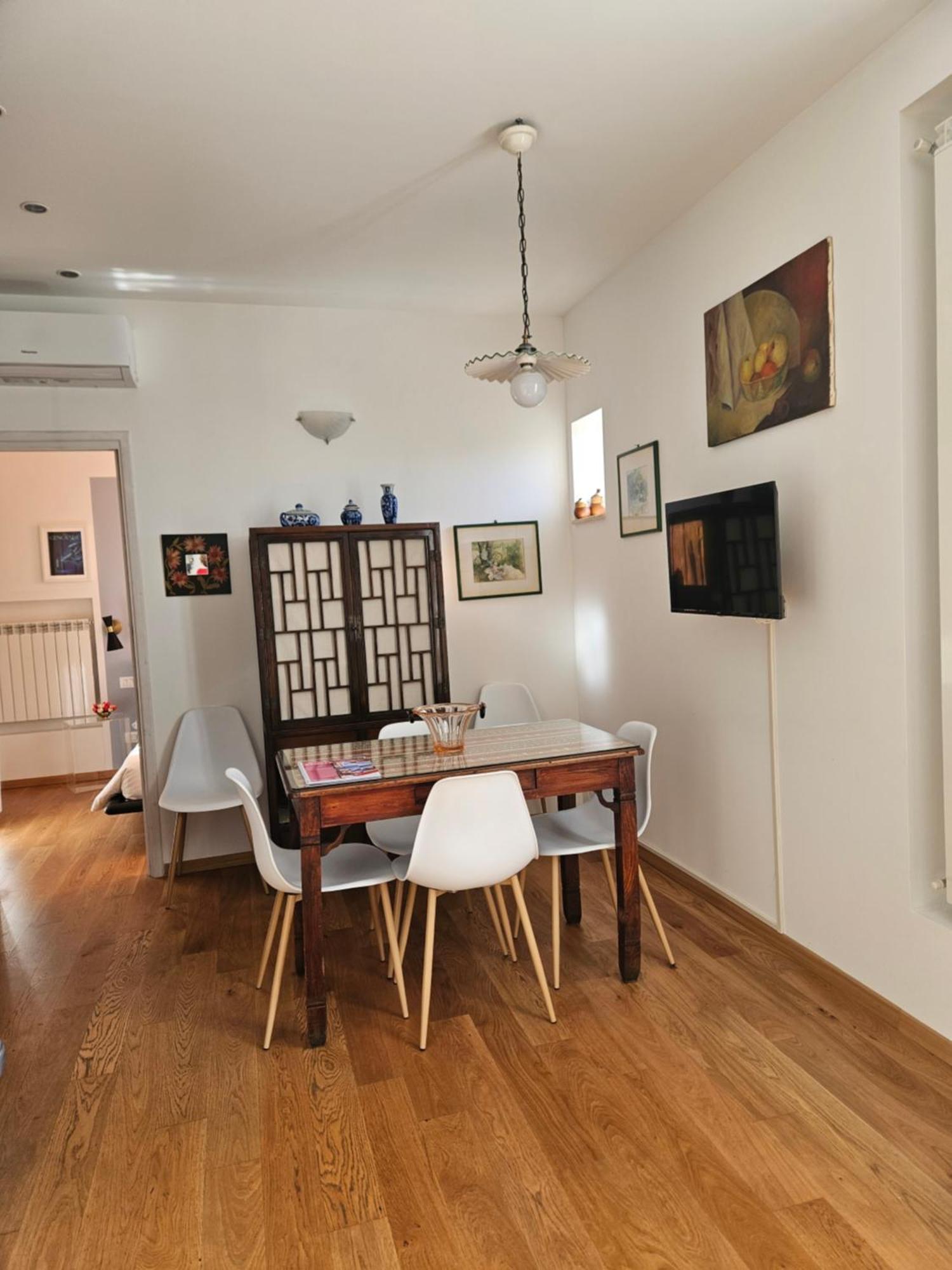Ferienwohnung Rosy'S House Un Attico A Due Passi Dall'Acquario Parking Free Genua Exterior foto